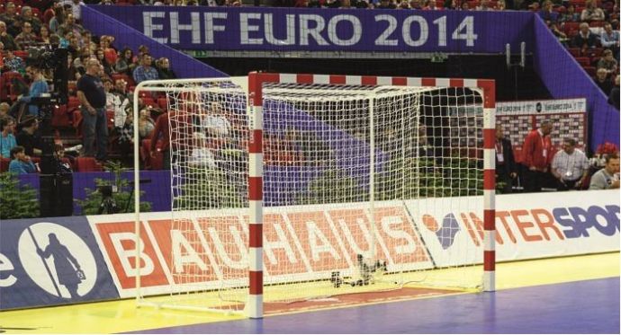 Branková síť na házenou Exclusive PES 4 mm, bílá, hloubka 0,8 x 1,0 m