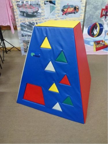 Šplhací domček 130x130x90 cm